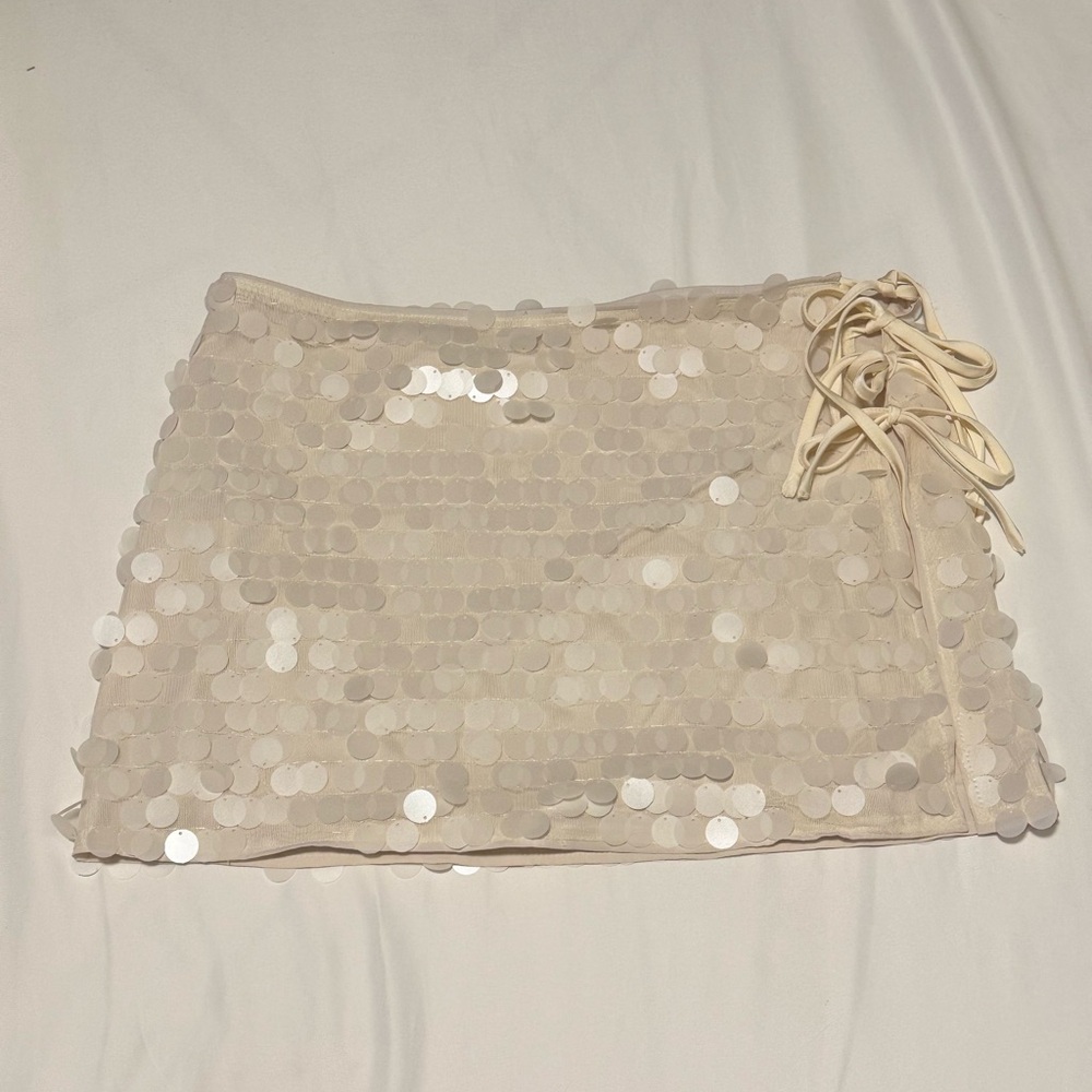 Sequin Embellished Cream Skirt